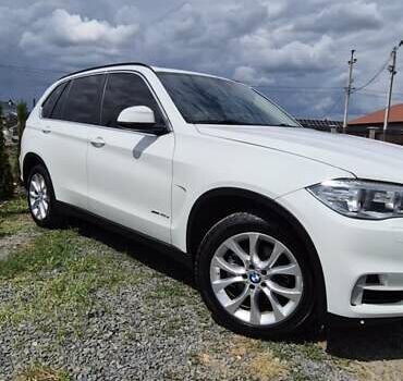 Белый БМВ Х5, объемом двигателя 2 л и пробегом 133 тыс. км за 28500 $, фото 14 на Automoto.ua