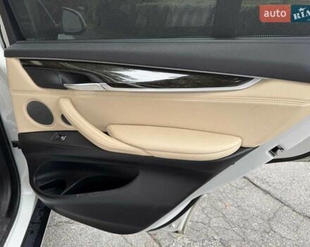 Белый БМВ Х5, объемом двигателя 3 л и пробегом 184 тыс. км за 30790 $, фото 21 на Automoto.ua