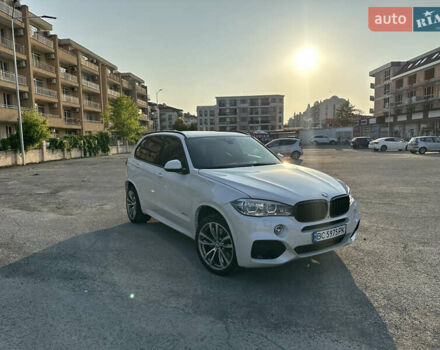 Белый БМВ Х5, объемом двигателя 4.39 л и пробегом 120 тыс. км за 33500 $, фото 18 на Automoto.ua
