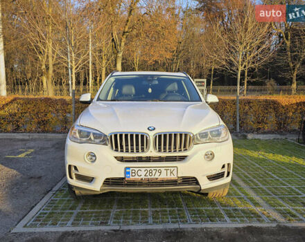 Белый БМВ Х5, объемом двигателя 2 л и пробегом 175 тыс. км за 25200 $, фото 1 на Automoto.ua