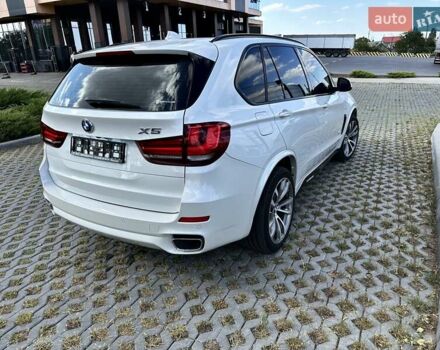 Белый БМВ Х5, объемом двигателя 3 л и пробегом 128 тыс. км за 37500 $, фото 5 на Automoto.ua