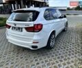 Белый БМВ Х5, объемом двигателя 3 л и пробегом 128 тыс. км за 37500 $, фото 5 на Automoto.ua