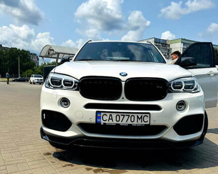 Белый БМВ Х5, объемом двигателя 2.98 л и пробегом 158 тыс. км за 26999 $, фото 2 на Automoto.ua