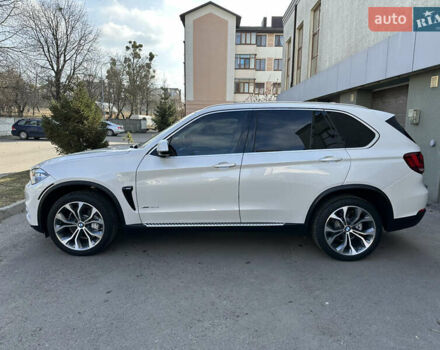 Белый БМВ Х5, объемом двигателя 3 л и пробегом 211 тыс. км за 28999 $, фото 5 на Automoto.ua