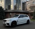 Белый БМВ Х5, объемом двигателя 3 л и пробегом 175 тыс. км за 22600 $, фото 1 на Automoto.ua