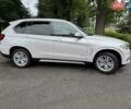 Белый БМВ Х5, объемом двигателя 3 л и пробегом 184 тыс. км за 30790 $, фото 3 на Automoto.ua