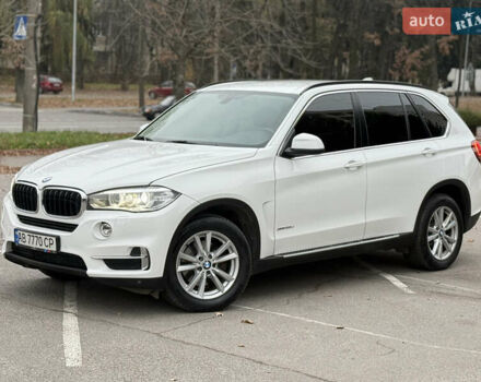 Білий БМВ Х5, об'ємом двигуна 2 л та пробігом 130 тис. км за 29500 $, фото 1 на Automoto.ua