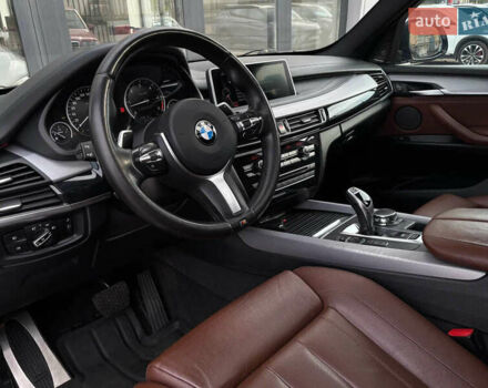 Белый БМВ Х5, объемом двигателя 2.99 л и пробегом 127 тыс. км за 24000 $, фото 4 на Automoto.ua