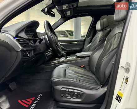 Білий БМВ Х5, об'ємом двигуна 4.39 л та пробігом 147 тис. км за 32900 $, фото 18 на Automoto.ua