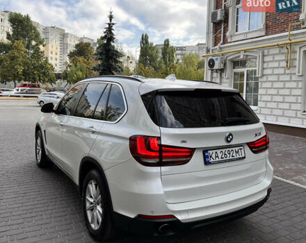 Белый БМВ Х5, объемом двигателя 2 л и пробегом 133 тыс. км за 37000 $, фото 11 на Automoto.ua