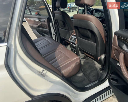 Белый БМВ Х5, объемом двигателя 2.98 л и пробегом 105 тыс. км за 25000 $, фото 16 на Automoto.ua