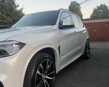 Белый БМВ Х5, объемом двигателя 2.99 л и пробегом 179 тыс. км за 35000 $, фото 2 на Automoto.ua