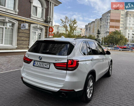 Белый БМВ Х5, объемом двигателя 2 л и пробегом 133 тыс. км за 37000 $, фото 14 на Automoto.ua