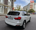 Белый БМВ Х5, объемом двигателя 2 л и пробегом 133 тыс. км за 37000 $, фото 14 на Automoto.ua