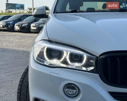 Белый БМВ Х5, объемом двигателя 3 л и пробегом 163 тыс. км за 22690 $, фото 4 на Automoto.ua