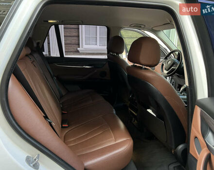 Белый БМВ Х5, объемом двигателя 2 л и пробегом 133 тыс. км за 37000 $, фото 31 на Automoto.ua