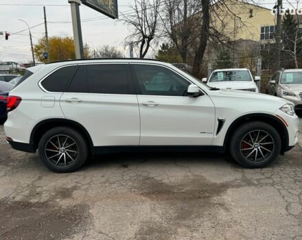 Білий БМВ Х5, об'ємом двигуна 2 л та пробігом 95 тис. км за 29990 $, фото 5 на Automoto.ua