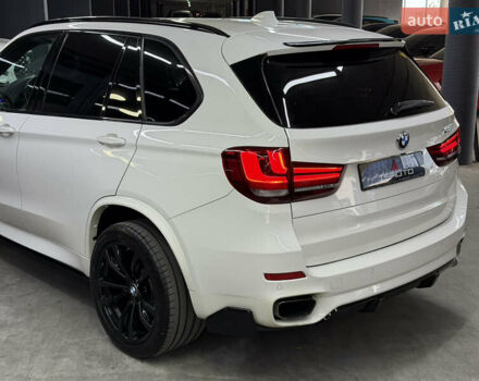 Білий БМВ Х5, об'ємом двигуна 4.39 л та пробігом 147 тис. км за 32900 $, фото 11 на Automoto.ua