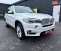 Белый БМВ Х5, объемом двигателя 2 л и пробегом 166 тыс. км за 28300 $, фото 2 на Automoto.ua