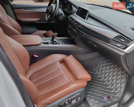 Білий БМВ Х5, об'ємом двигуна 2.99 л та пробігом 130 тис. км за 22900 $, фото 21 на Automoto.ua