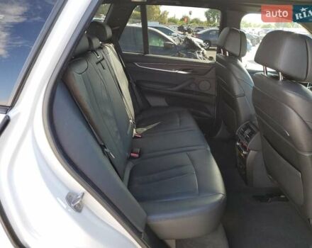 Білий БМВ Х5, об'ємом двигуна 2.98 л та пробігом 157 тис. км за 5600 $, фото 10 на Automoto.ua