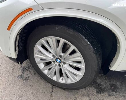 Білий БМВ Х5, об'ємом двигуна 3 л та пробігом 184 тис. км за 30790 $, фото 8 на Automoto.ua