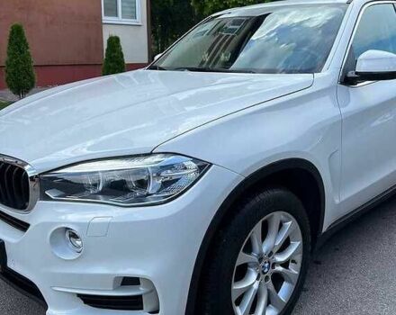 Белый БМВ Х5, объемом двигателя 2 л и пробегом 89 тыс. км за 23000 $, фото 2 на Automoto.ua
