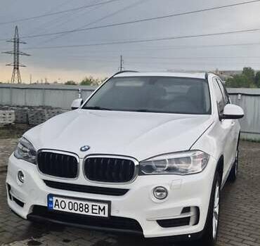 Белый БМВ Х5, объемом двигателя 2 л и пробегом 133 тыс. км за 28500 $, фото 28 на Automoto.ua