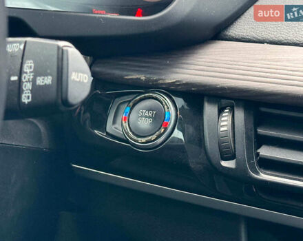 Белый БМВ Х5, объемом двигателя 2 л и пробегом 95 тыс. км за 29990 $, фото 34 на Automoto.ua