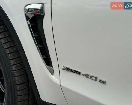 Белый БМВ Х5, объемом двигателя 2 л и пробегом 95 тыс. км за 29990 $, фото 12 на Automoto.ua