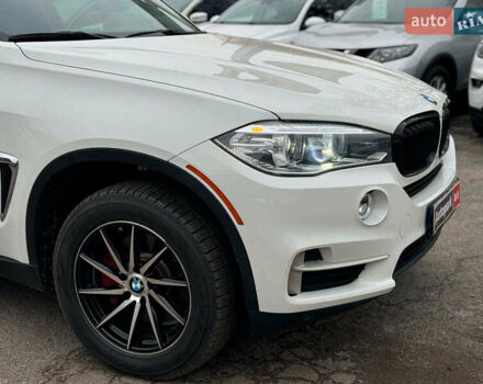 Белый БМВ Х5, объемом двигателя 2 л и пробегом 95 тыс. км за 29990 $, фото 2 на Automoto.ua