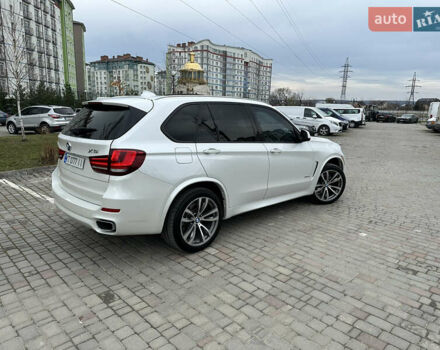 Білий БМВ Х5, об'ємом двигуна 2.98 л та пробігом 148 тис. км за 26000 $, фото 2 на Automoto.ua
