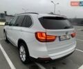 Белый БМВ Х5, объемом двигателя 2.98 л и пробегом 143 тыс. км за 18999 $, фото 5 на Automoto.ua