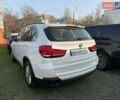 Белый БМВ Х5, объемом двигателя 2 л и пробегом 108 тыс. км за 25500 $, фото 3 на Automoto.ua