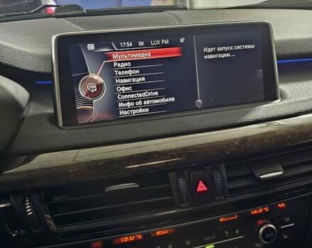 Білий БМВ Х5, об'ємом двигуна 2 л та пробігом 173 тис. км за 27200 $, фото 11 на Automoto.ua