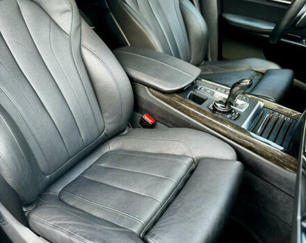 Белый БМВ Х5, объемом двигателя 2.99 л и пробегом 146 тыс. км за 38200 $, фото 8 на Automoto.ua