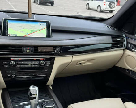 Білий БМВ Х5, об'ємом двигуна 2 л та пробігом 162 тис. км за 27900 $, фото 23 на Automoto.ua