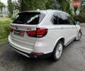 Белый БМВ Х5, объемом двигателя 3 л и пробегом 184 тыс. км за 30790 $, фото 4 на Automoto.ua