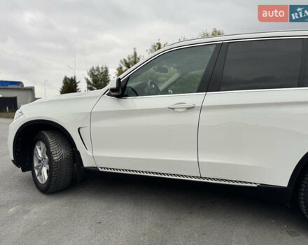 БМВ Х5 2016 в Тернополе на Automoto.ua Белый БМВ Х5, объемом двигателя 2 л и пробегом 137 тыс. км за 30500 $, фото 4 на Automoto.ua
