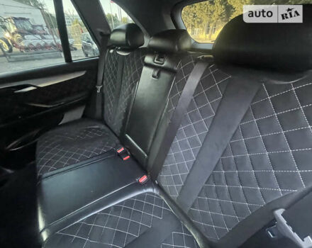 Білий БМВ Х5, об'ємом двигуна 2 л та пробігом 158 тис. км за 26000 $, фото 29 на Automoto.ua