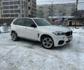 Білий БМВ Х5, об'ємом двигуна 2 л та пробігом 145 тис. км за 23500 $, фото 1 на Automoto.ua