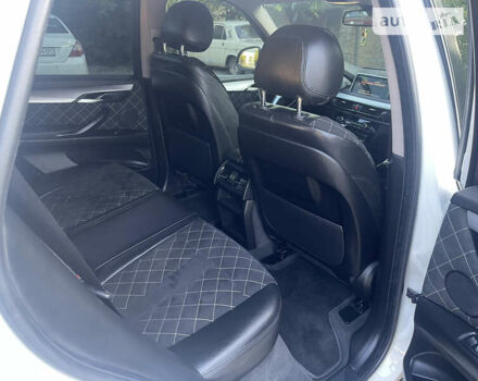 Білий БМВ Х5, об'ємом двигуна 2 л та пробігом 158 тис. км за 26000 $, фото 24 на Automoto.ua