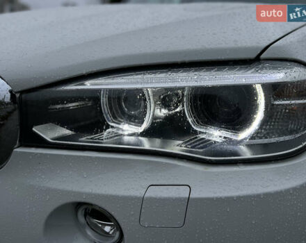 Білий БМВ Х5, об'ємом двигуна 2 л та пробігом 166 тис. км за 28000 $, фото 10 на Automoto.ua