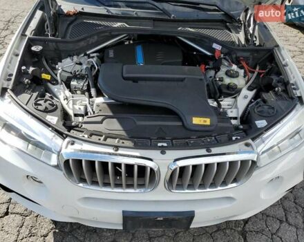 Білий БМВ Х5, об'ємом двигуна 2 л та пробігом 102 тис. км за 6700 $, фото 11 на Automoto.ua