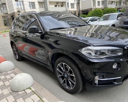 Белый БМВ Х5, объемом двигателя 2 л и пробегом 204 тыс. км за 23000 $, фото 2 на Automoto.ua