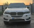 Белый БМВ Х5, объемом двигателя 2.98 л и пробегом 173 тыс. км за 21900 $, фото 1 на Automoto.ua