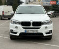 Білий БМВ Х5, об'ємом двигуна 2 л та пробігом 130 тис. км за 29500 $, фото 8 на Automoto.ua