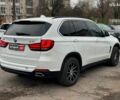 Білий БМВ Х5, об'ємом двигуна 2 л та пробігом 95 тис. км за 29990 $, фото 6 на Automoto.ua