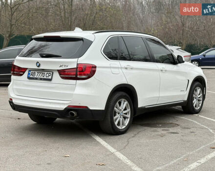 Білий БМВ Х5, об'ємом двигуна 2 л та пробігом 130 тис. км за 29500 $, фото 12 на Automoto.ua