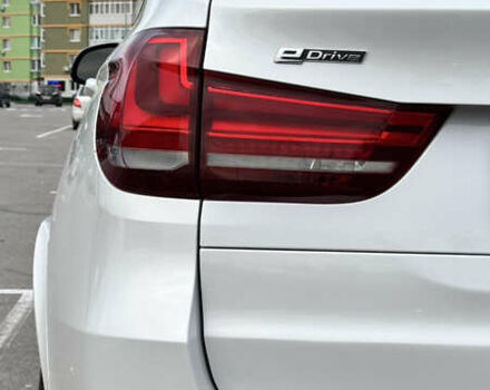 Білий БМВ Х5, об'ємом двигуна 2 л та пробігом 162 тис. км за 27900 $, фото 13 на Automoto.ua